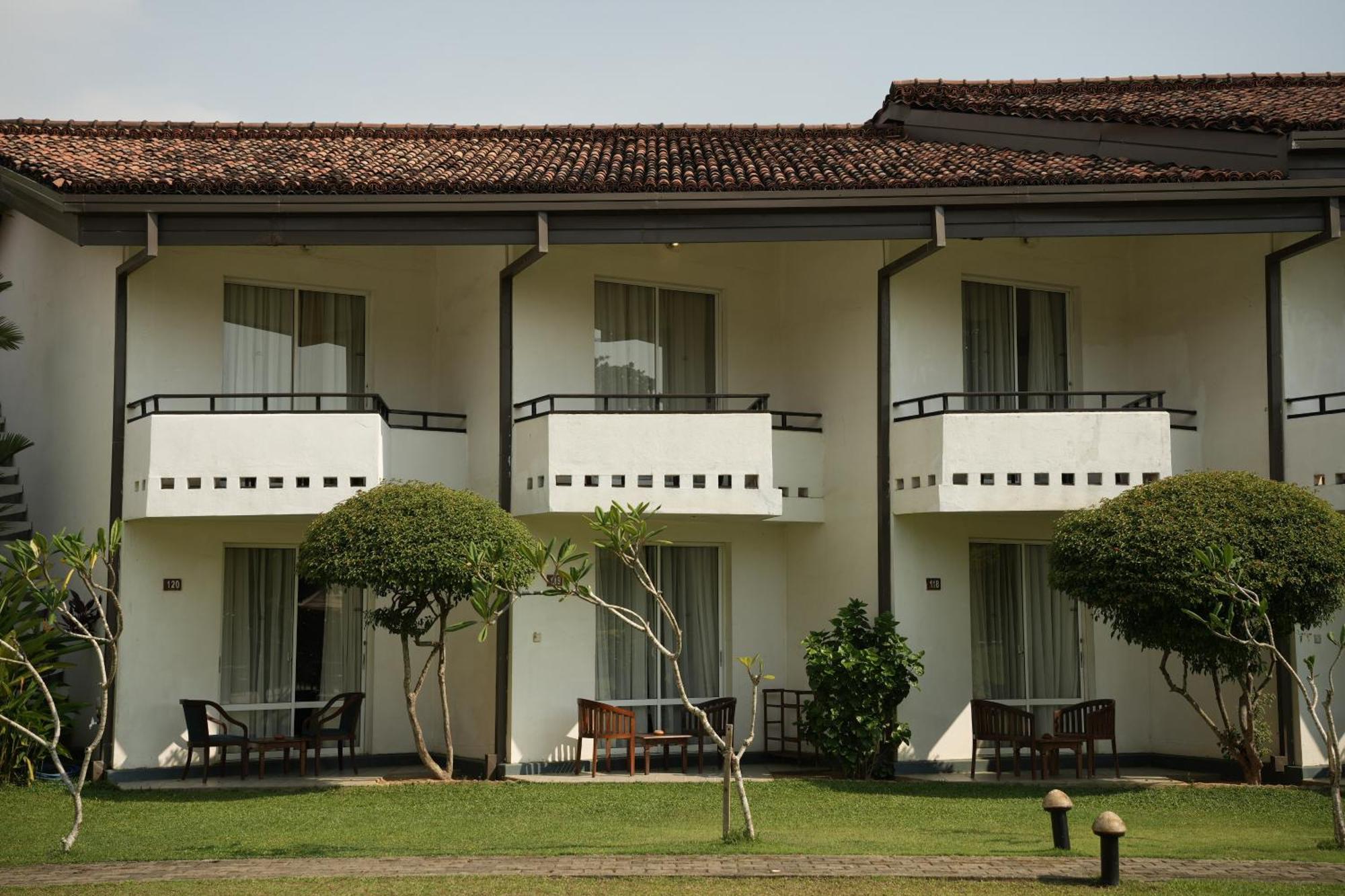 קלוטארה Hibiscus Beach Hotel & Villas מראה חיצוני תמונה