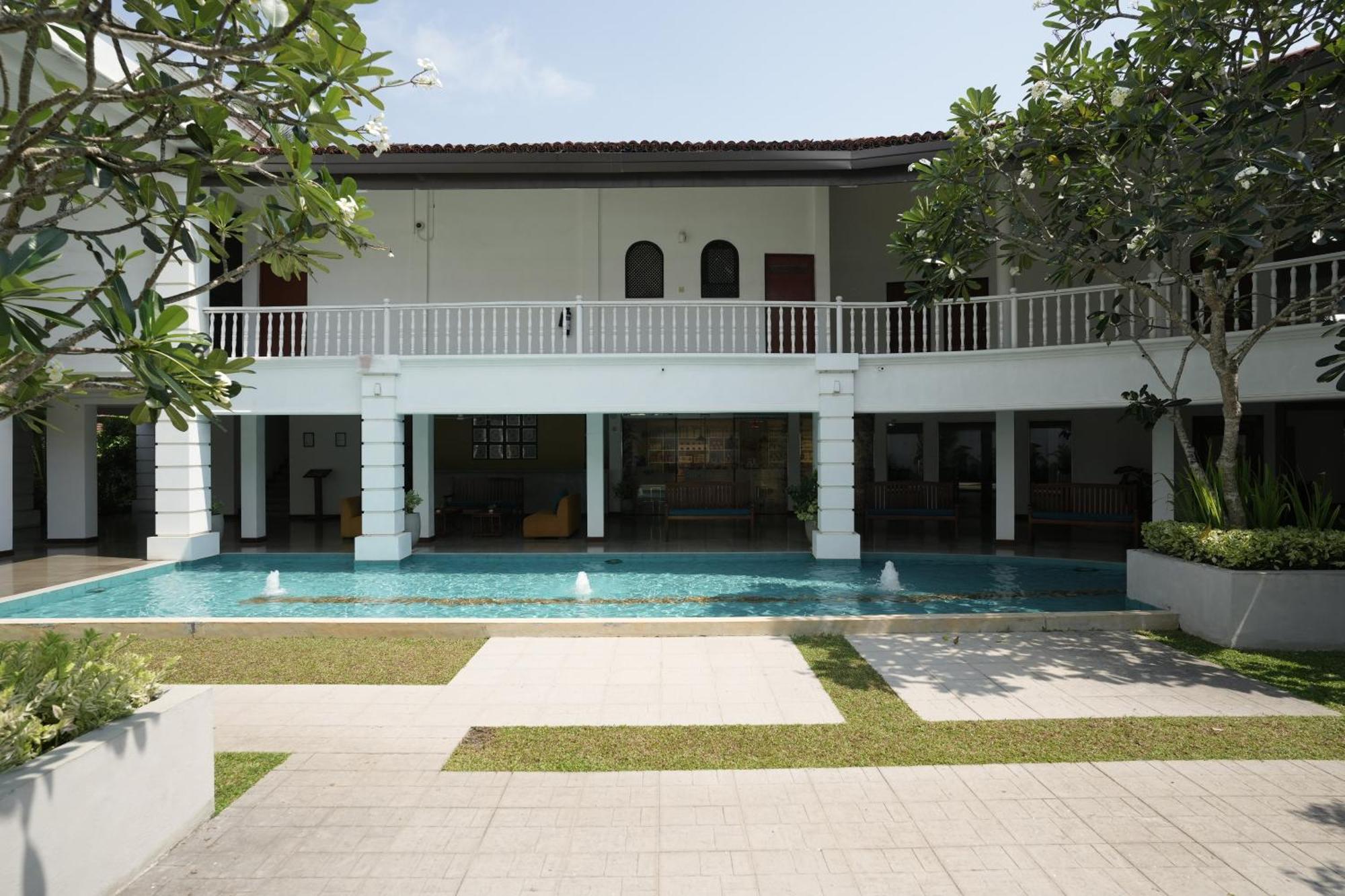 קלוטארה Hibiscus Beach Hotel & Villas מראה חיצוני תמונה