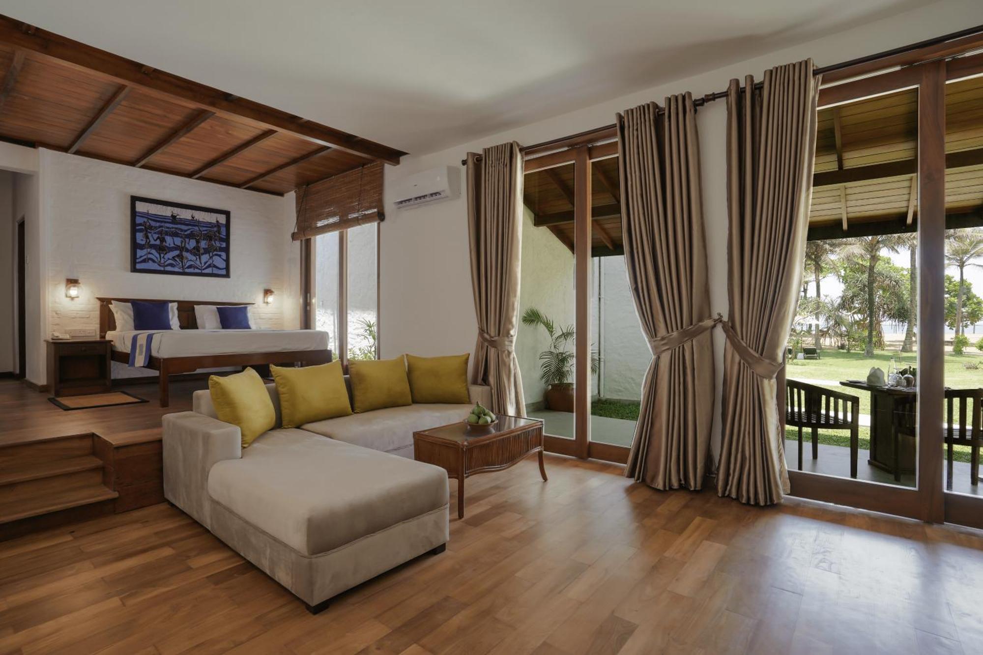 קלוטארה Hibiscus Beach Hotel & Villas מראה חיצוני תמונה